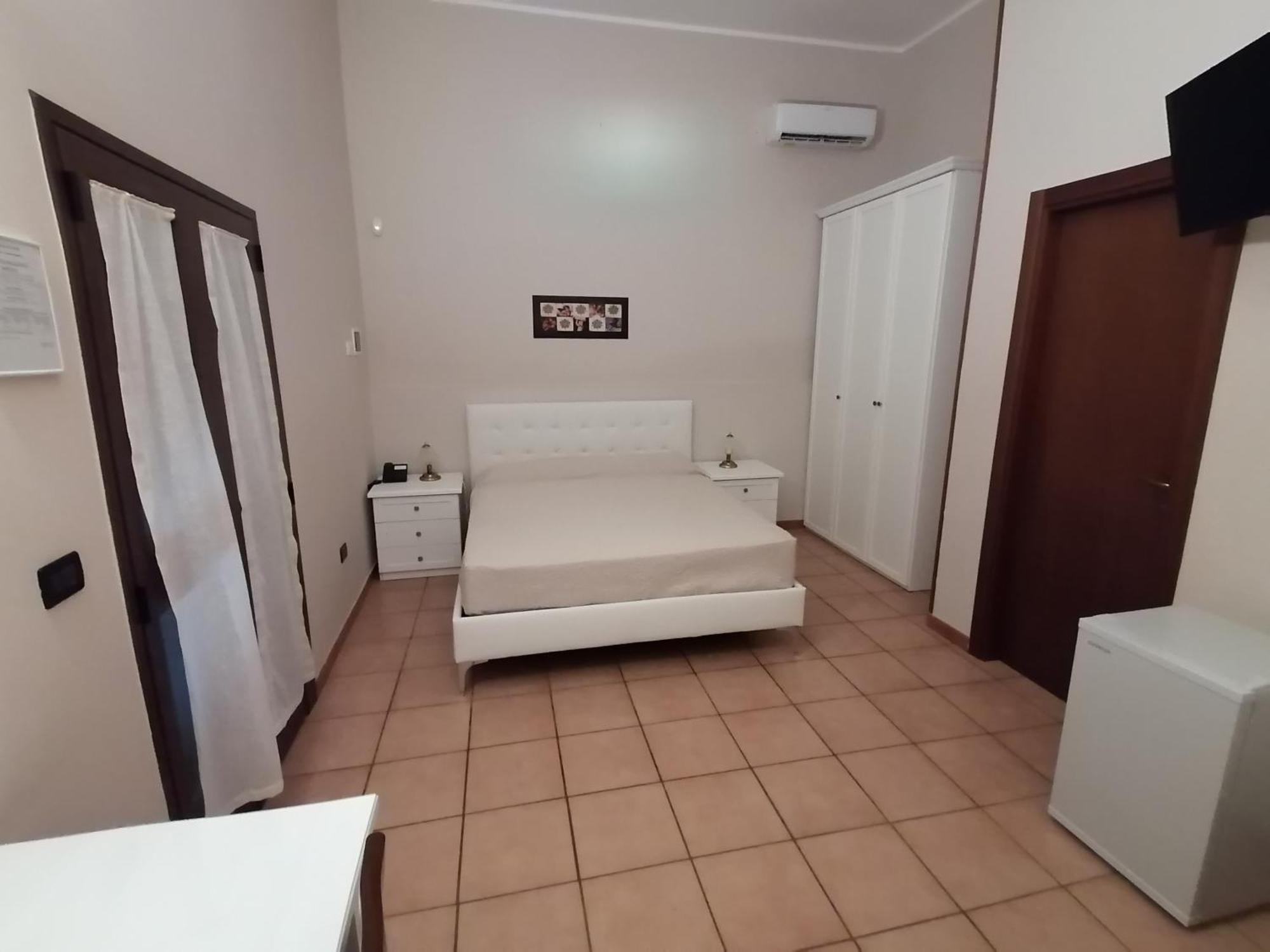 Tenuta Pigliano Hotel Bagnolo del Salento Zimmer foto
