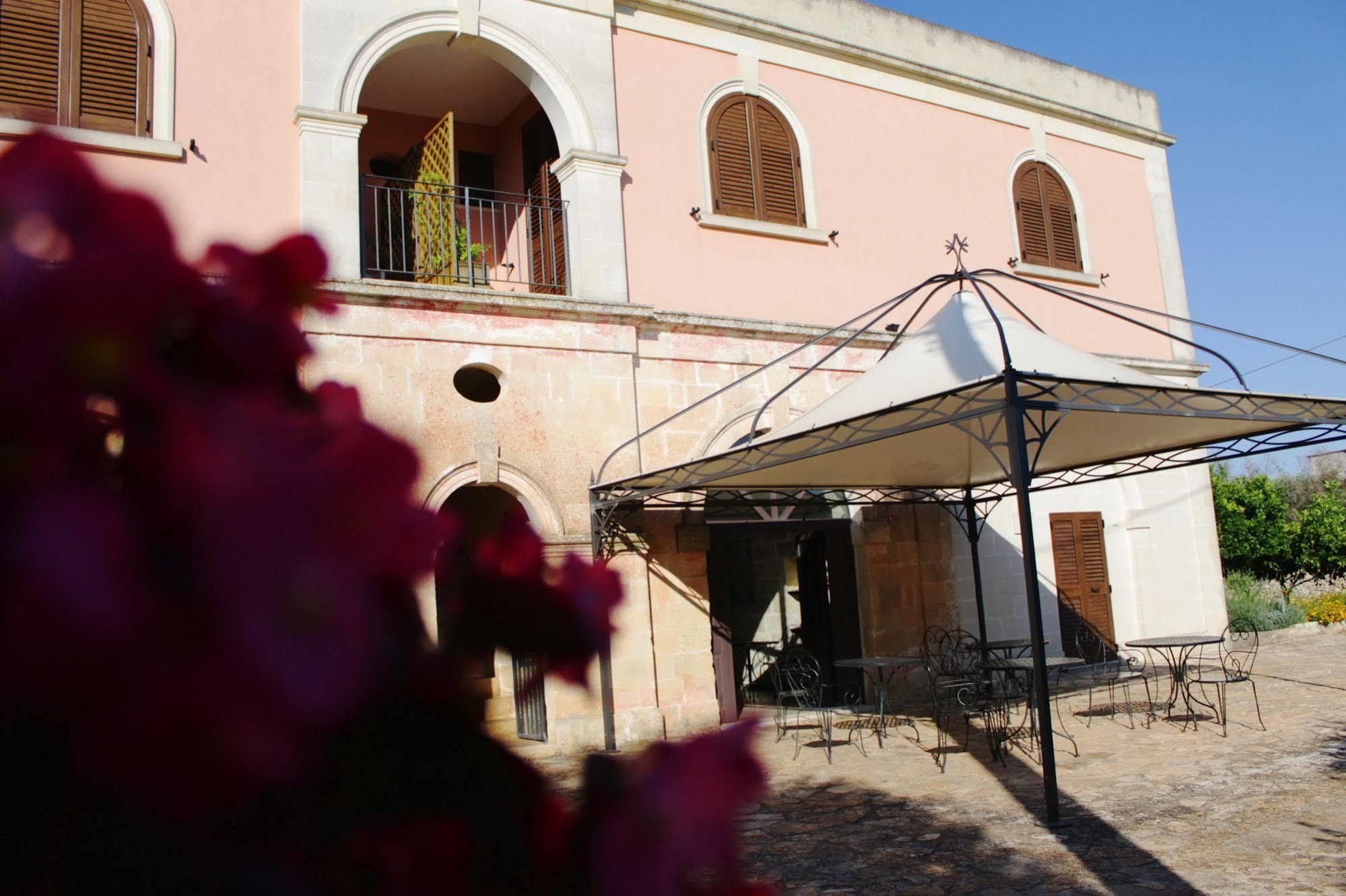Tenuta Pigliano Hotel Bagnolo del Salento Exterior foto